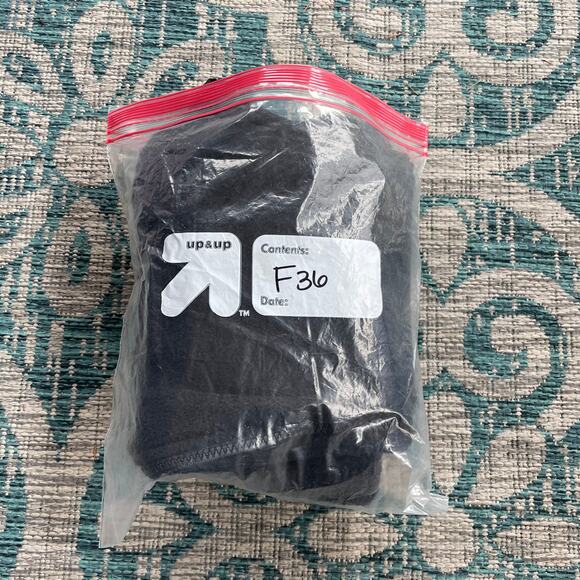 L.L. Bean Mountain Classic Full-Zip Fleece Vest in Gray - Size L - Picture 7 of 7